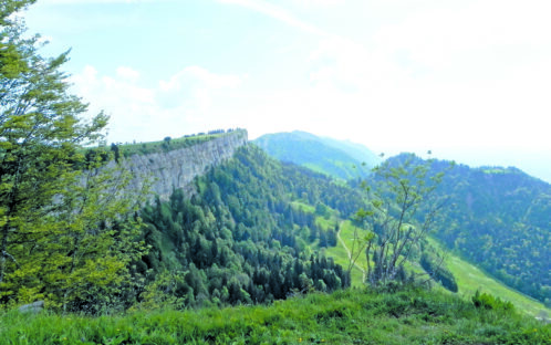 Non à la prolifération d’antennes sur les crêtes du Jura!